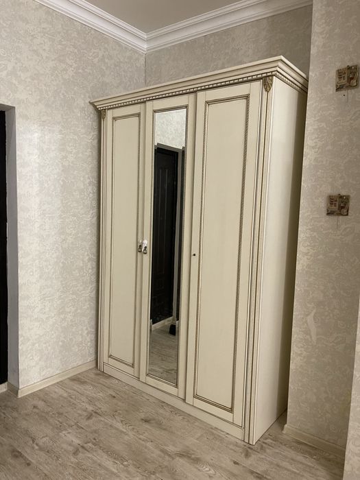 Продам шкаф (Россия) МДФ