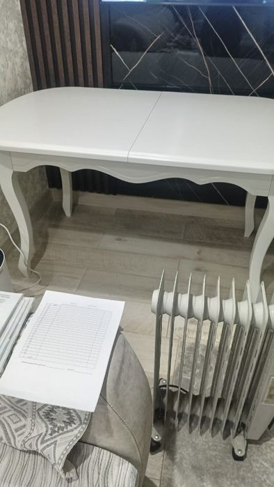 Стол новый торг есть