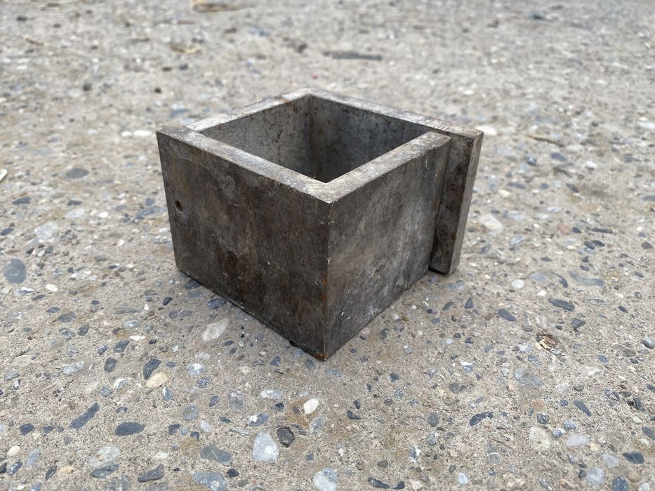 Формы для образцов бетона