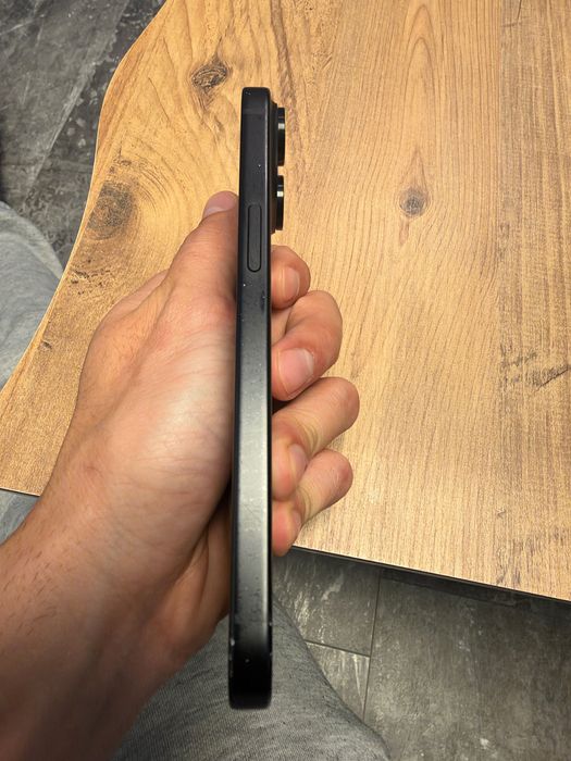 iPhone 15 128 GB