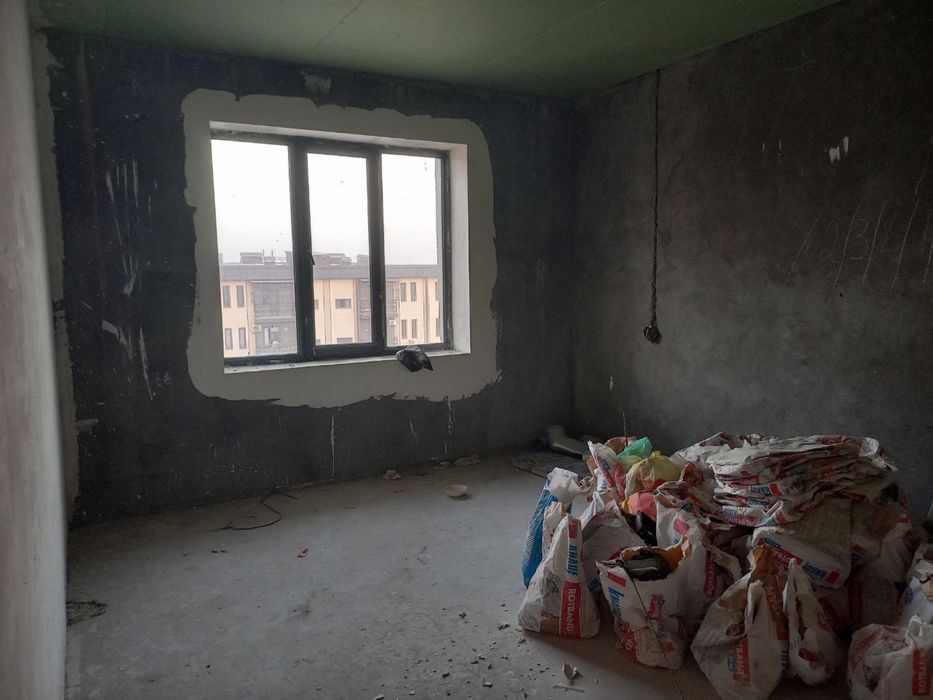 Продаетс 3хком рядом с метро Шахристан.Юнусабад