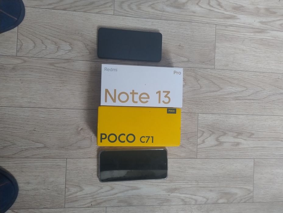 Продам два телефона