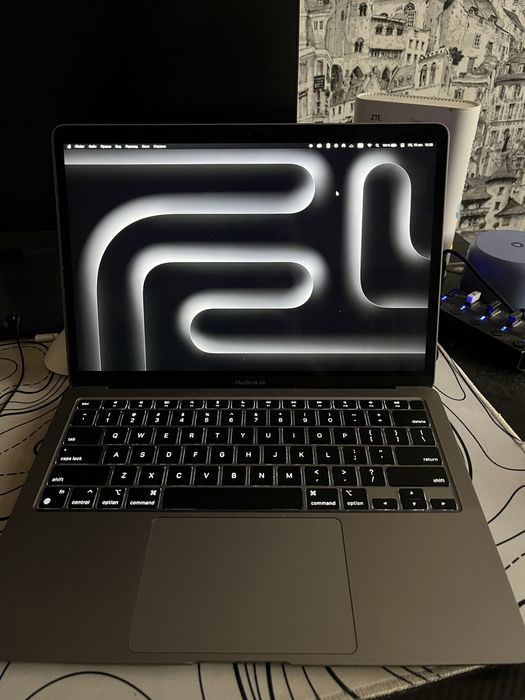 MacBook Air M1 8/256