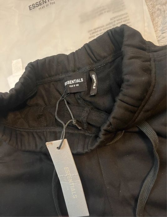 Pantaloni scurti Essentials