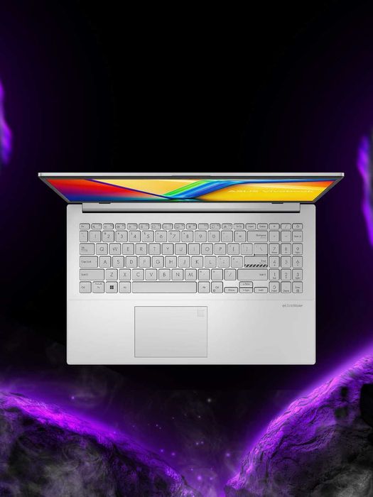 Asus Vivobook 15, R7-5825U, AMD Radeon, 8/ 512GB, 15.6" IPS