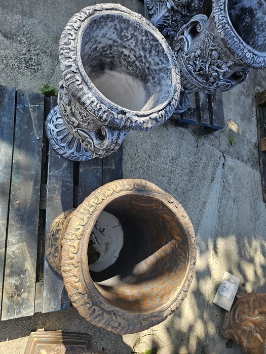 Vaza din beton,ghiveci din beton,jardiniera din beton