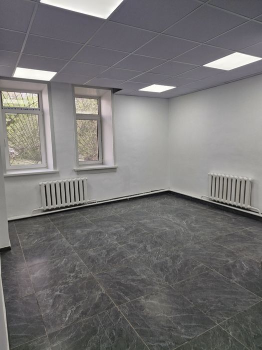 Сдам в аренду  помещение под офисы