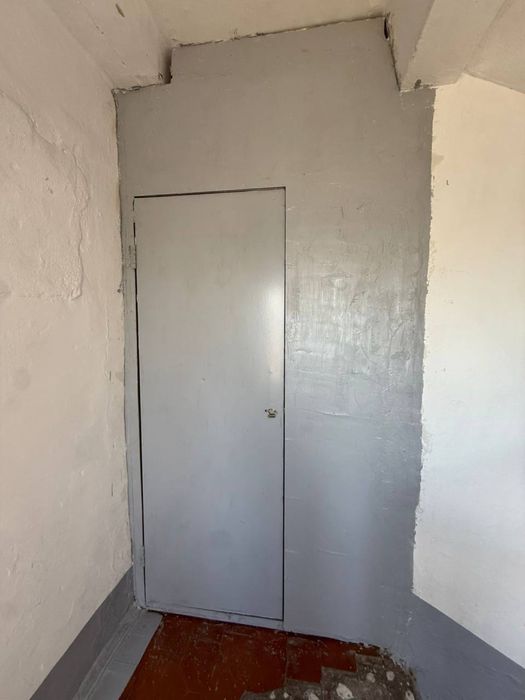 Продам 2 комнатную квартиру