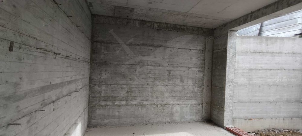 Продава се Двустаен апартамент в Варна, м-т Пчелина - 72 кв.м за 959 €/кв.м - Снимка #3