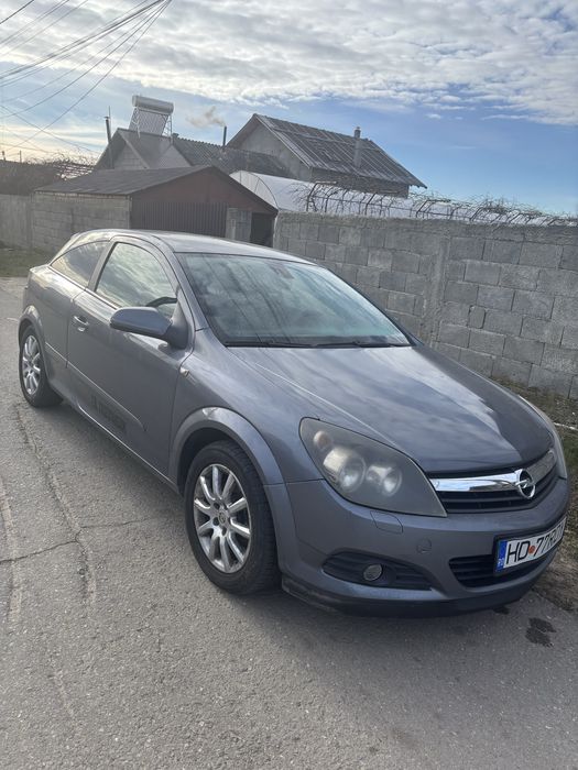 Opel astra Gtc 1.9 dth 150 cp plus stage