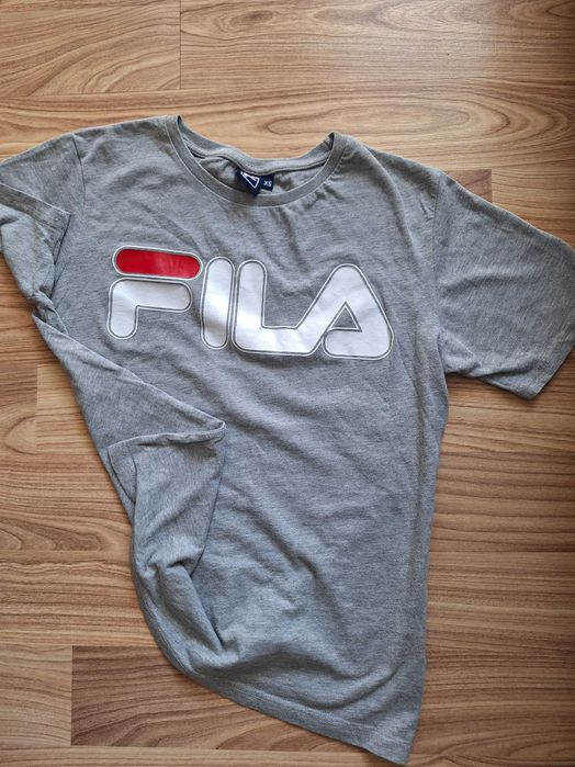 Блузки нови и носени без забележки