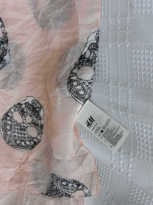 Шалове с черепи, 3 бр за общо 6лв, лято/есен