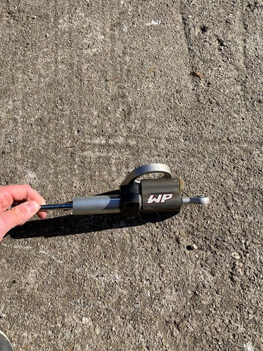 Продавам демпфер за кормило