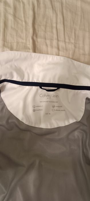 Ветровка Calvin Klein