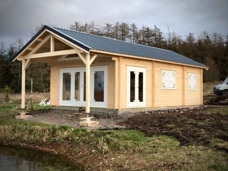 Casute pe structura de lemn