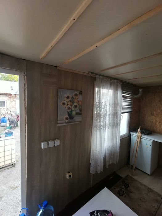 Фургон с всичко необходимо – готов за живеене!