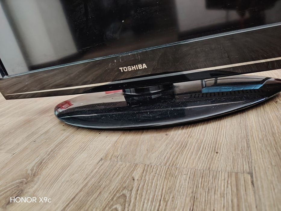 Телевизор Toshiba 32AV703G