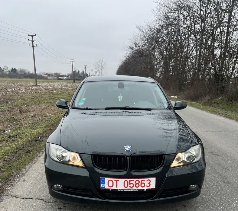Bmw 318i vand sau chimb cu Duster