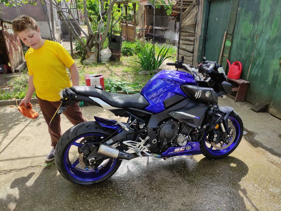 Yamaha mt-10 ,цяла  !!!