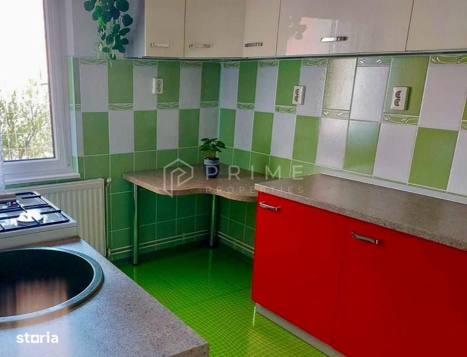 Apartament 2 camere decomandate, etaj intermediar