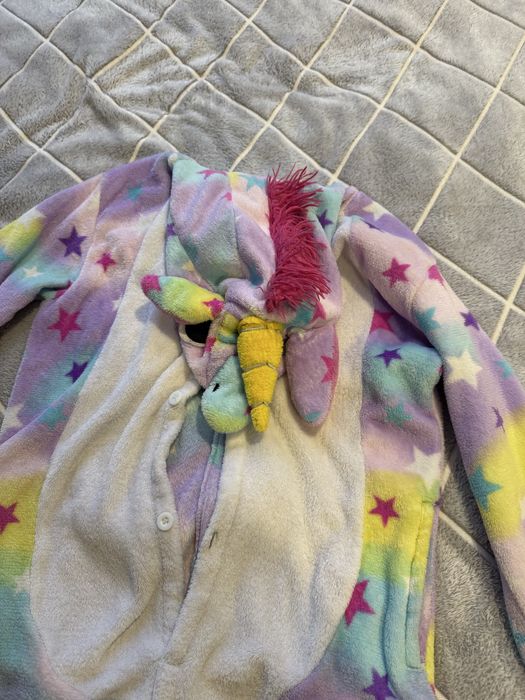 Продам пижаму тёплую единорог