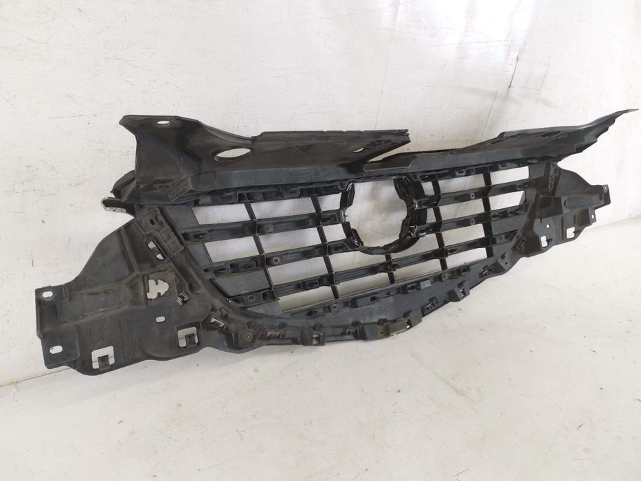 Мазда ЦХ-5 / Mazda CX-5 1 [фейслифт] Оригинална решетка на радиатора в