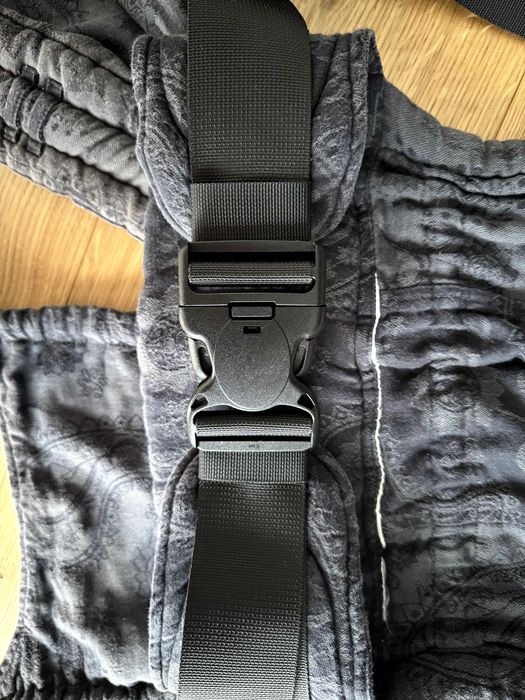 Fidella FlyClick раница кенгуру за бебе