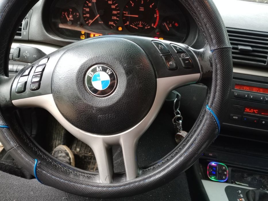 Vând BMW e46 320d automat