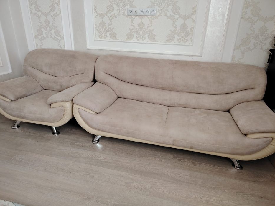 Диван с креслом продам