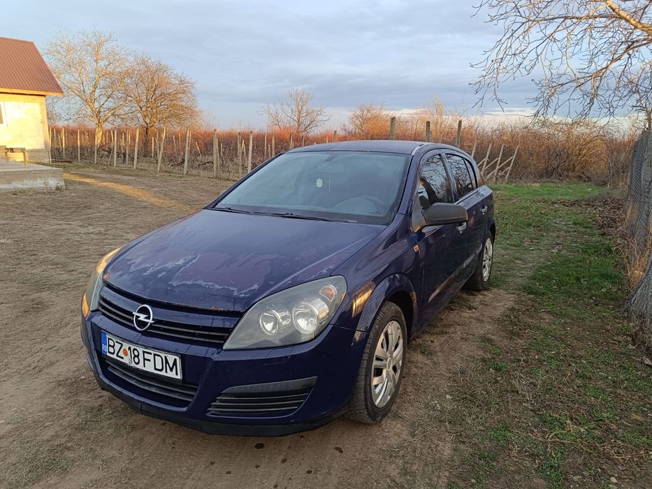 Opel Astra H . 1.7 CDTI