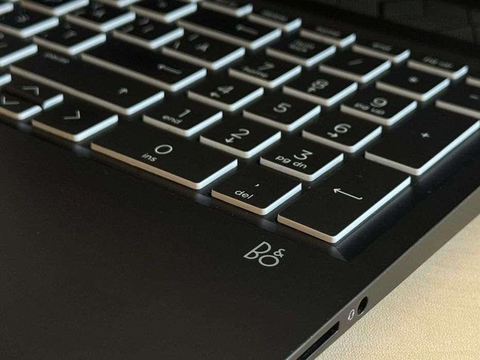 Бартер! HP Pavilion 16/Core™ i5-10300H / RTX 1650ti / 16GB / 512GB SSD