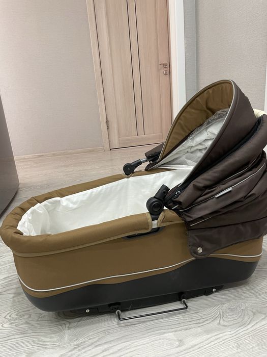 Коляска 3 в 1, бренд Zipy