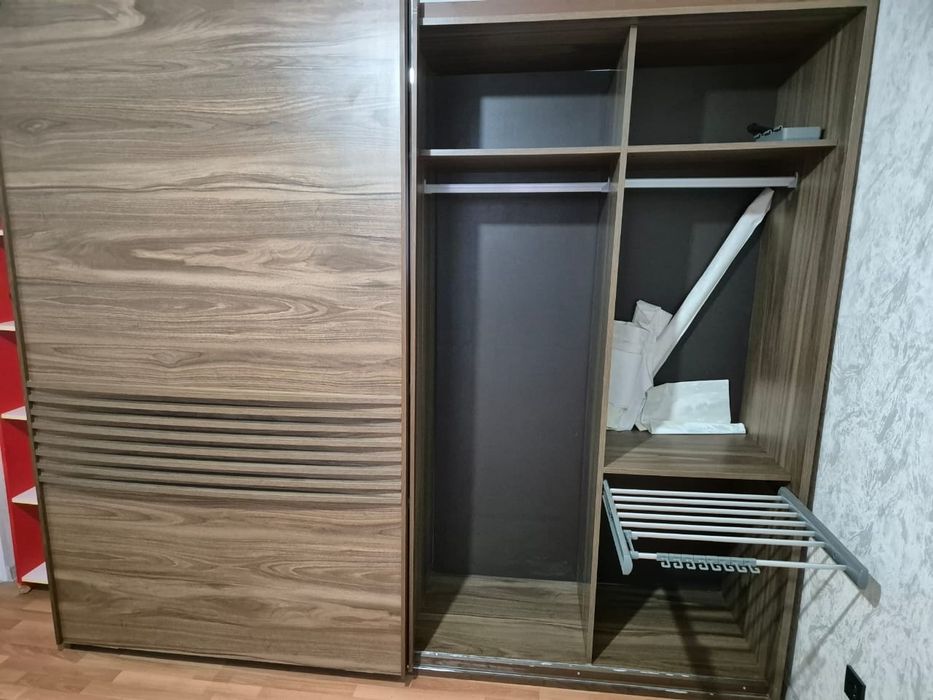 Шкаф купе в отличном состоянии