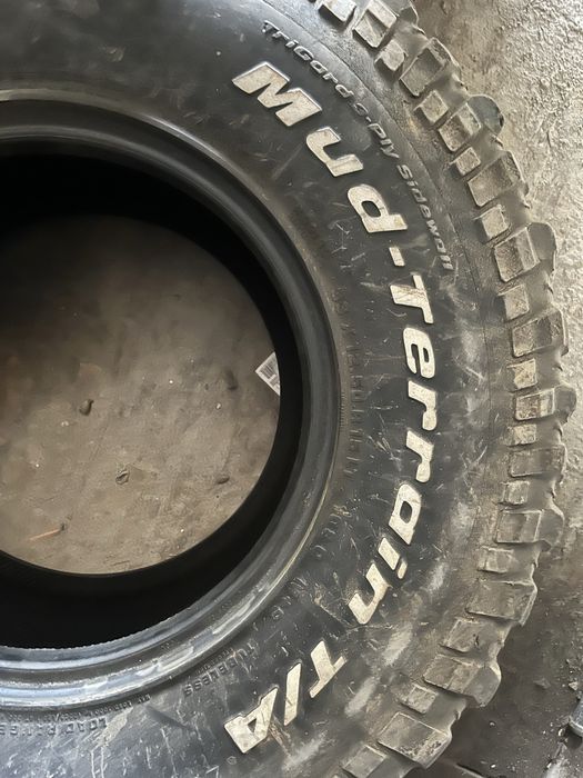 Продам автошины грязевые