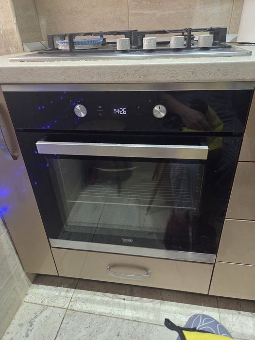 Vand cuptor si plita Beko