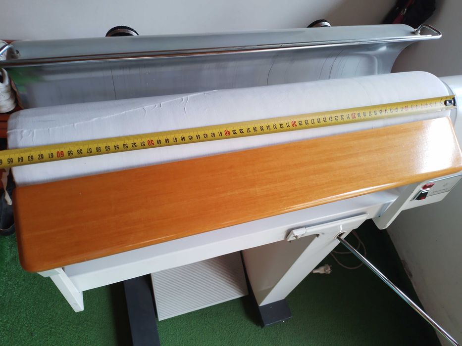 Гладачна машина каландър AEG 65см.