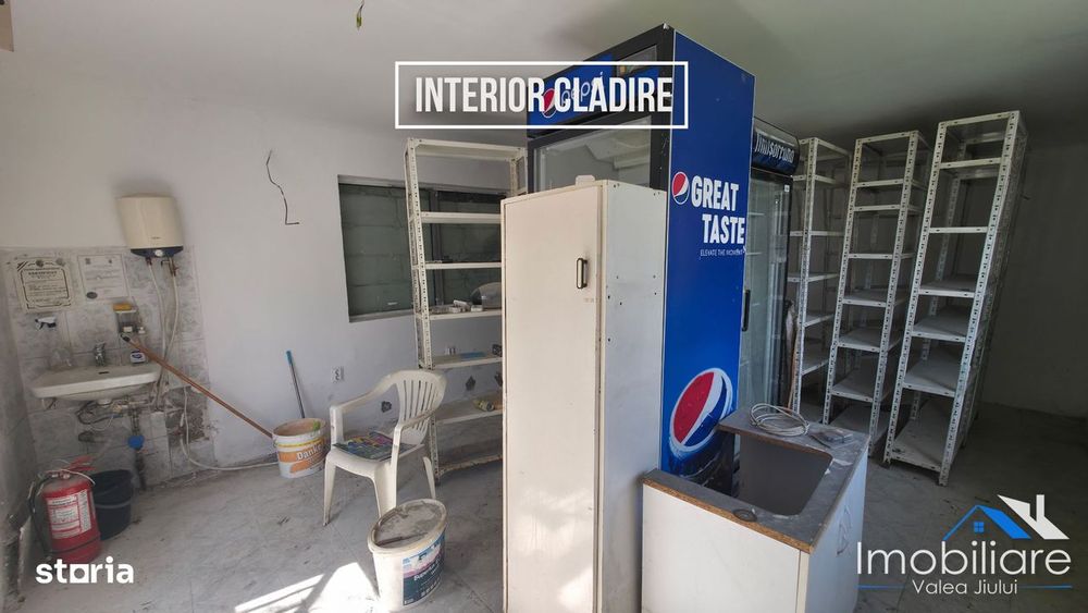 Teren intravilan + constructii - Vulcan | Str. Pinului | Acces stradal