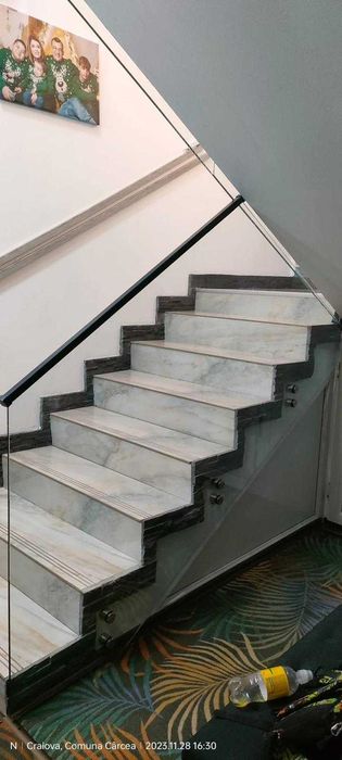 balustrada de sticla