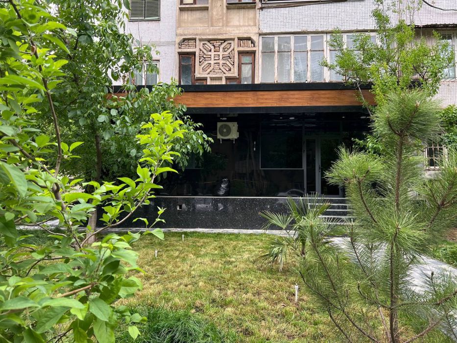 Аренда Новый Hi-Tech Office ул.шота руставели вдоль дороги 70м2