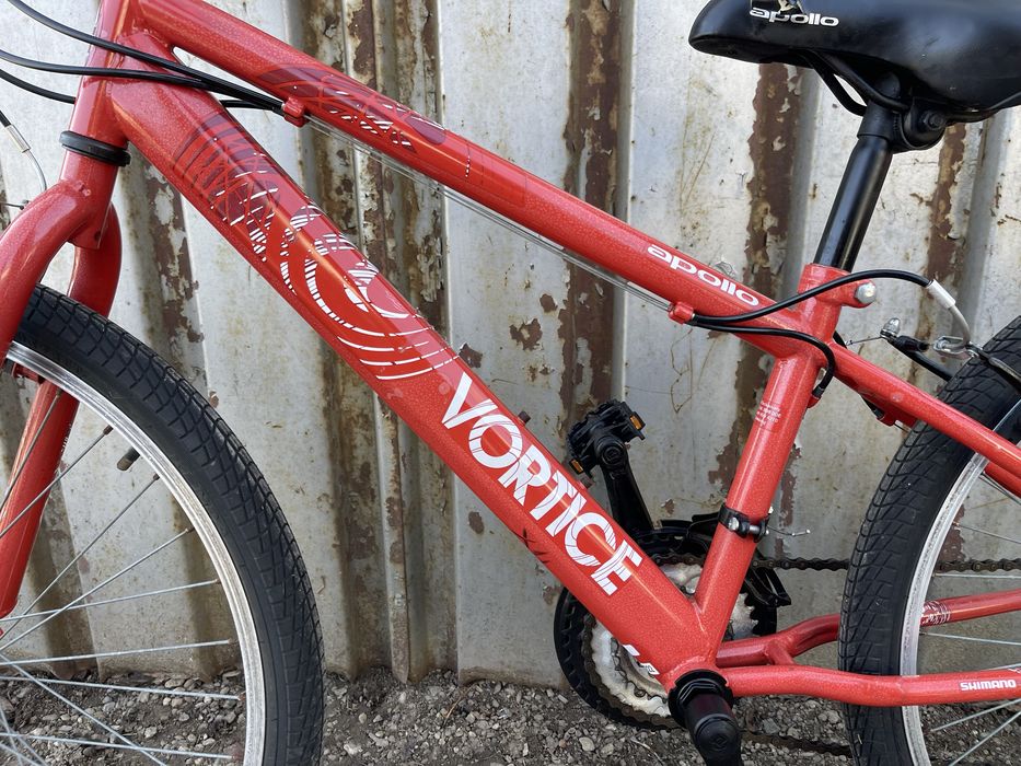 Bicicleta apollo vortice roti 24”