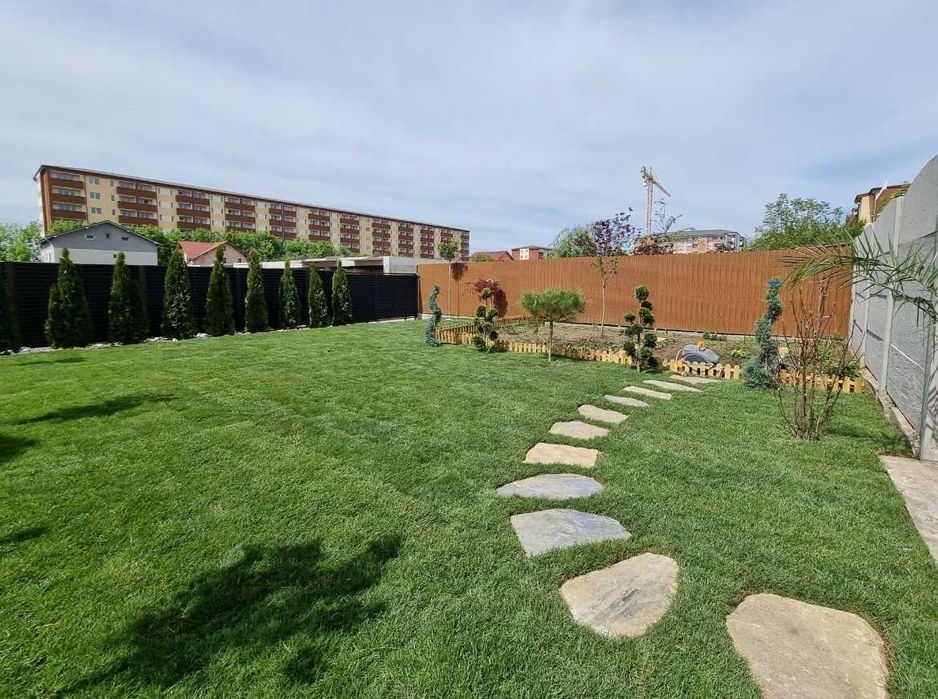 Gazon Rulou Dens și Viguros – Verificare Video și Montaj Rapid