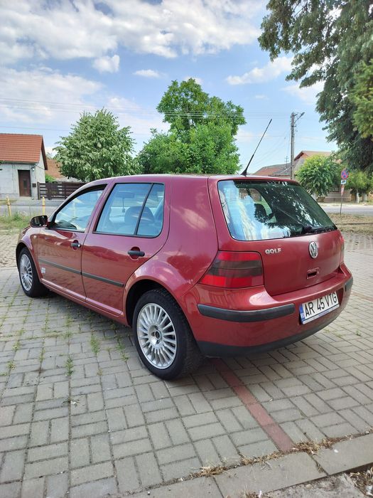 Golf 4 1.4 99.000km