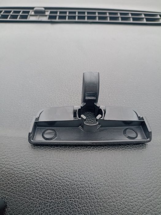 Ручка бардачка Пассат B5