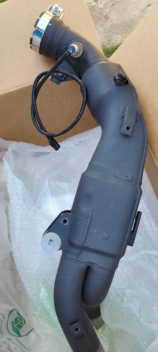 Yamaha R1 2007-2008 - carena codita, evacuari noi, catalizator nou, vas expansiune nou