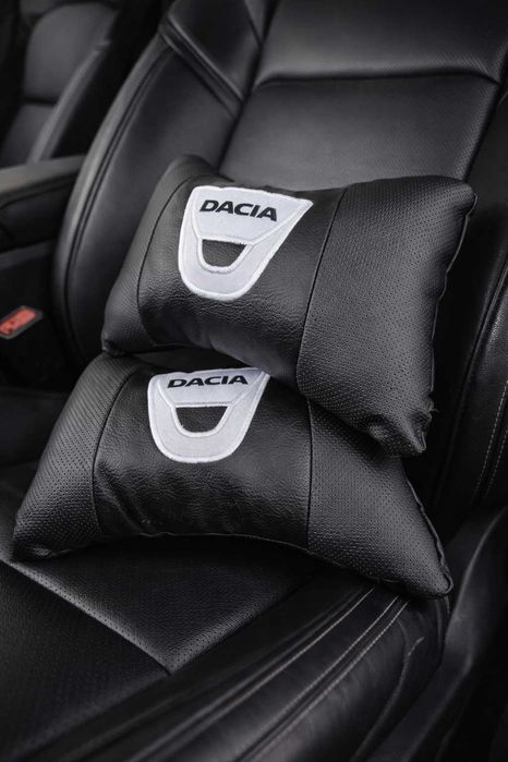 възглавнички за автомобил Dacia Дачия бродирани Кожа 2 броя