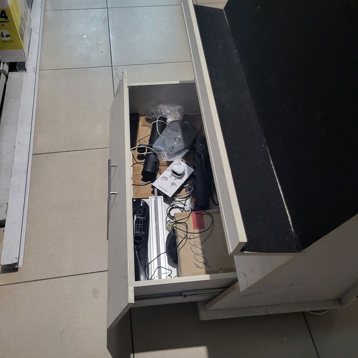 Тумба для проверки телевизоров