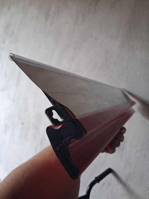 Продам шпатель 800мм и валик для шпаклевки