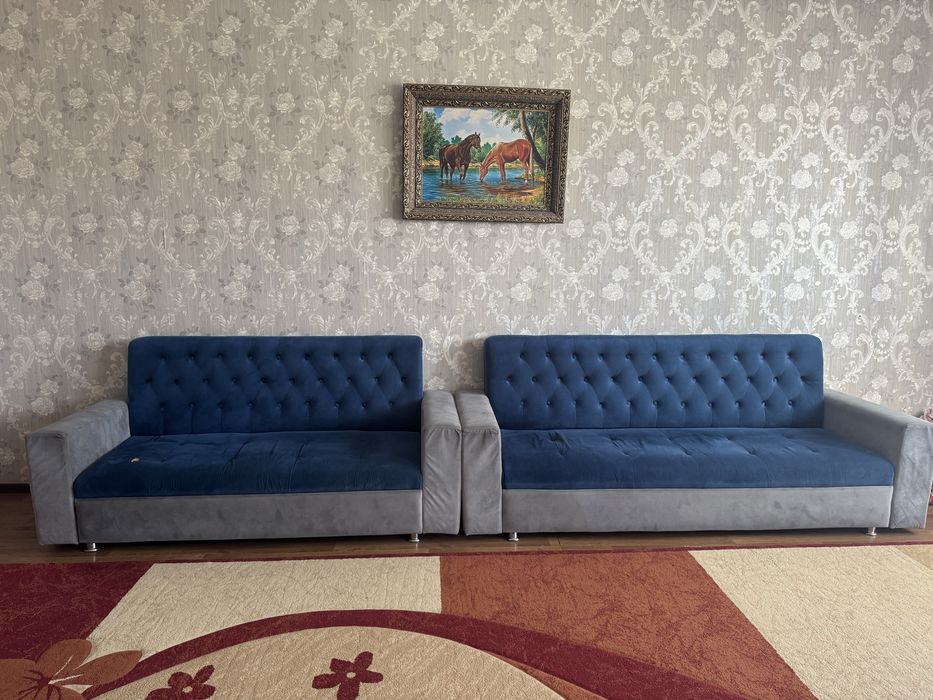 Гостиный диван..