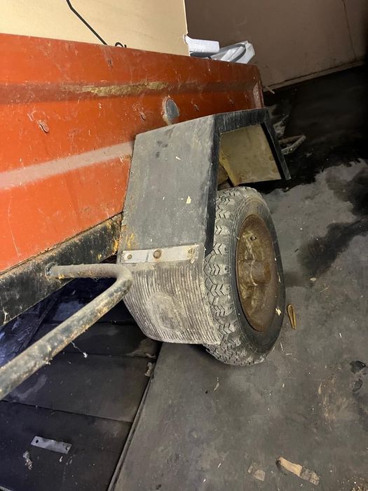 Прицеп размером 190*130