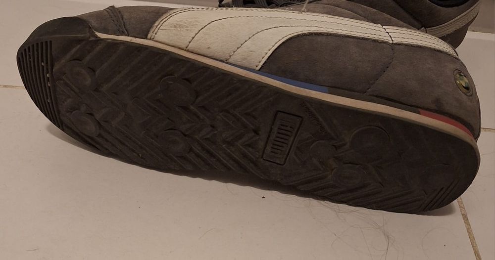 Кроссовки  40 размер